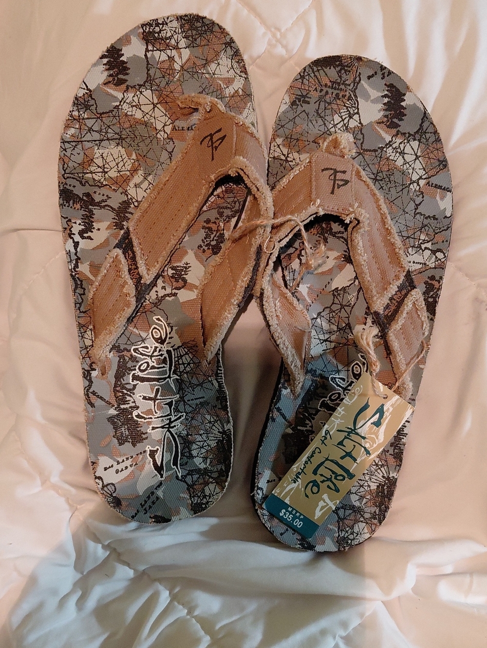 Salt Life Camouflage-Pattern Tan Fabric Strap Flip Flops